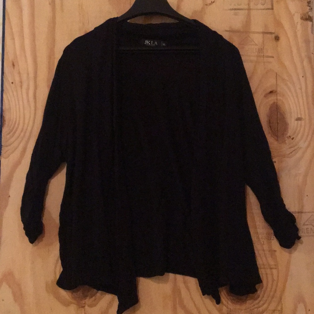 3/4 Sleeve Shrug